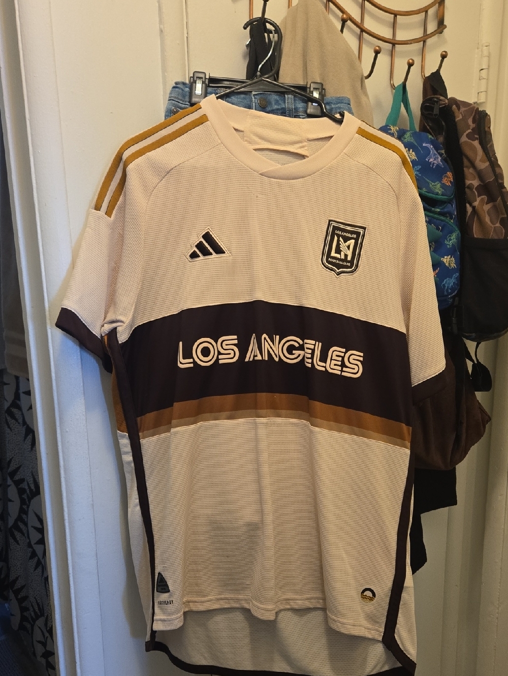Adidas LAFC XXL Soccer Jersey in Cream, Black & Gold never worn